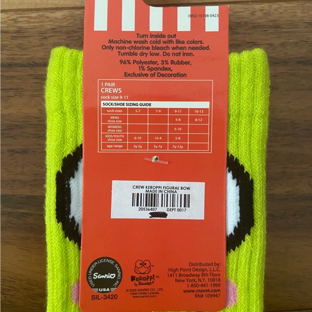 Keroppi Crew Socks NIP 2023 Sanrio 3D Bow Tie Green Hello Kitty One Size Adult - Picture 6 of 6